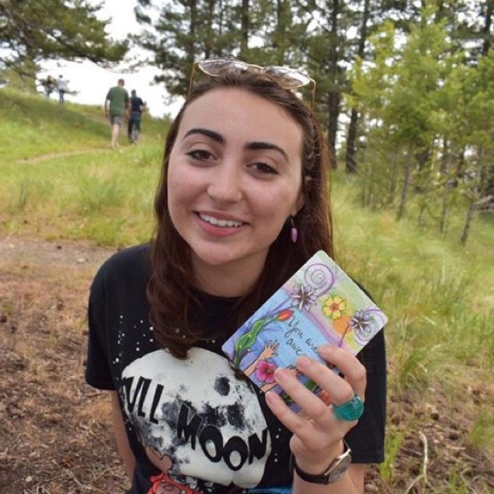 Meet your Posher, Izzie